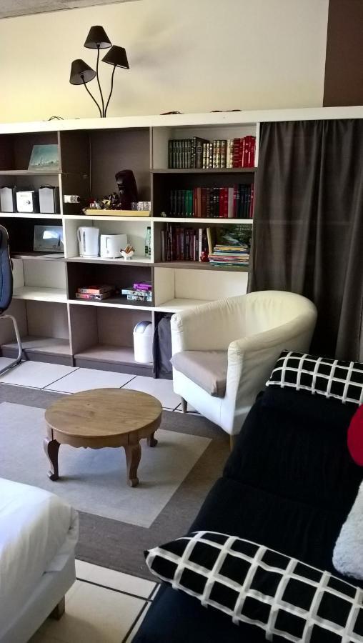 Bed and Breakfast Chez Naomi Saint-Jean-de-Cornies Exterior foto